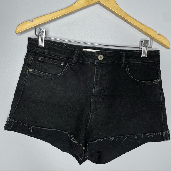 Zara High Waisted Black Denim Short - Picture 2 of 5
